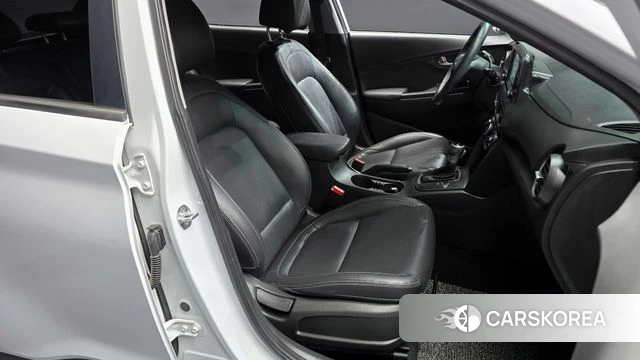 Hyundai Kona 2018 Белый из Кореи, фото 3