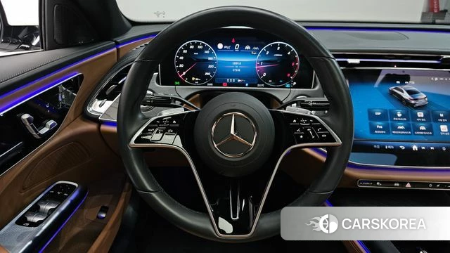 Mercedes-Benz E-Class W214 2024 Белый из Кореи, фото 3