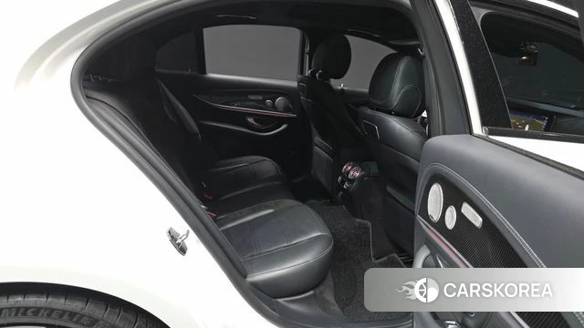 Mercedes-Benz E-Class W213 2019 Белый из Кореи, фото 3