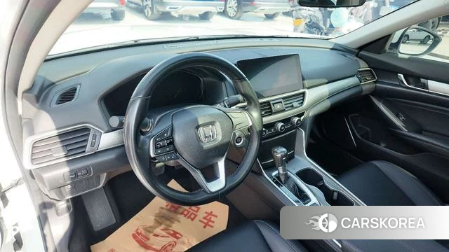 Honda Accord 2022 Белый из Китая, фото 3