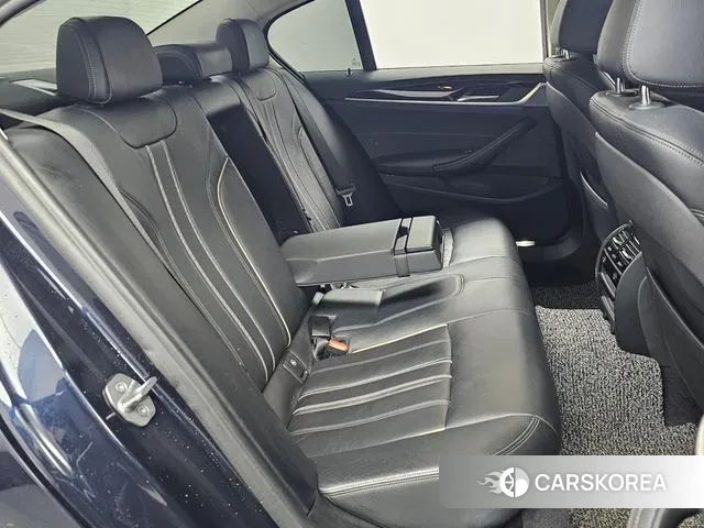 BMW 5 Series (G30) 2018 Синий из Кореи, фото 3