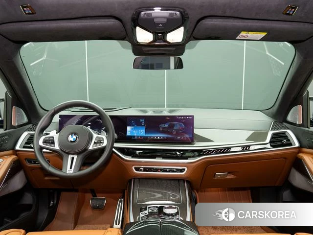 BMW X7 2025 Зеленый из Китая, фото 3