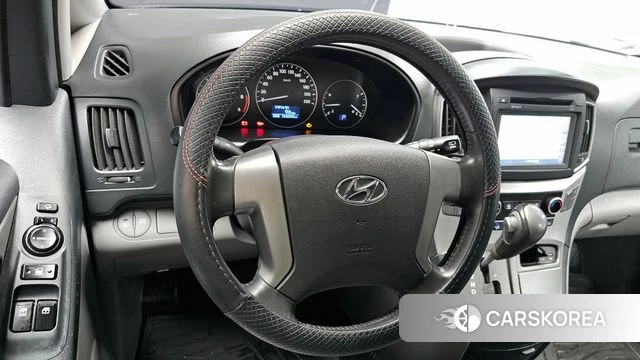 Hyundai The New Grand Starex 2018 Серебристо-серый из Кореи, фото 3
