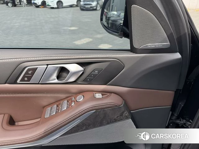 BMW X5 2024 Черный из Китая, фото 3