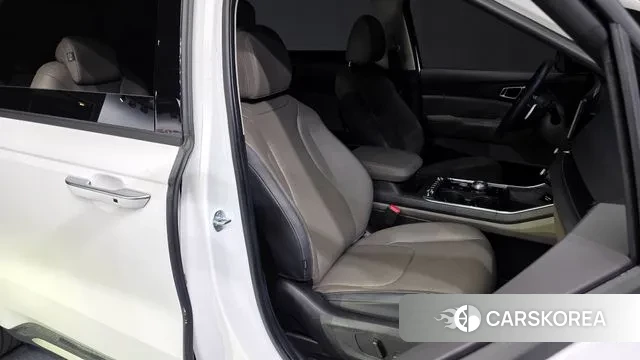 Kia The New Carnival 4th Generation 2024 Белый из Кореи, фото 3