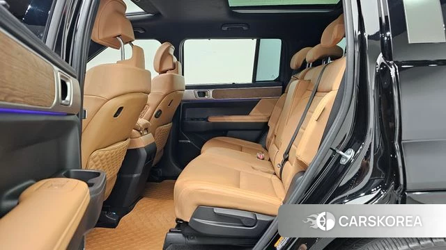 Hyundai Santa Fe (MX5) 2024 Черный из Кореи, фото 3
