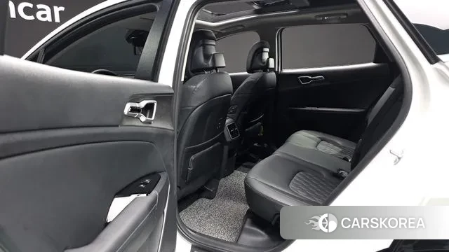 Kia Sportage 5th Generation 2024 Белый из Кореи, фото 3