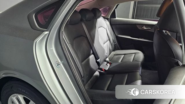 Kia Come New K3 2021 Серебристо-серый из Кореи, фото 3