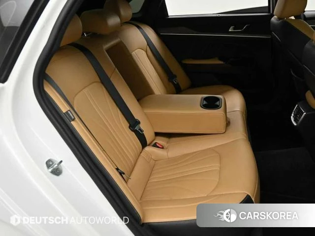 Kia K5 3rd generation 2019 Белый из Кореи, фото 3