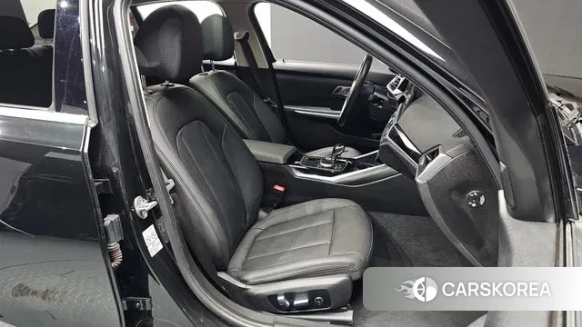 BMW 3 Series (G20) 2019 Черный из Кореи, фото 3