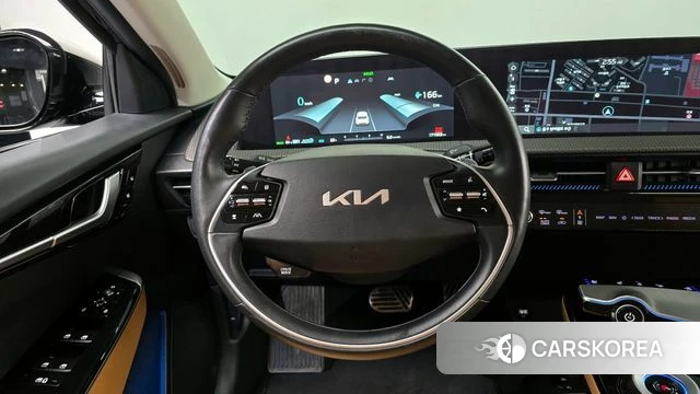 Kia EV6 2022 Черный из Кореи, фото 3