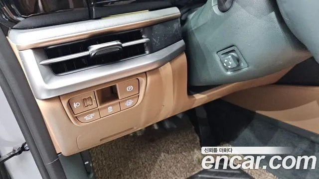 Hyundai Grandeur Hybrid (GN7) 2023 Серебряный из Кореи, фото 3