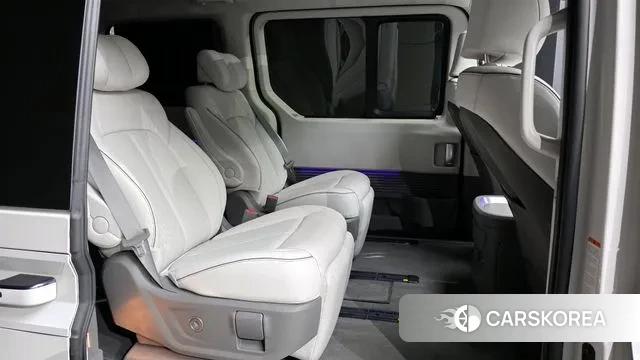 Hyundai Staria 2024 Белый из Кореи, фото 3