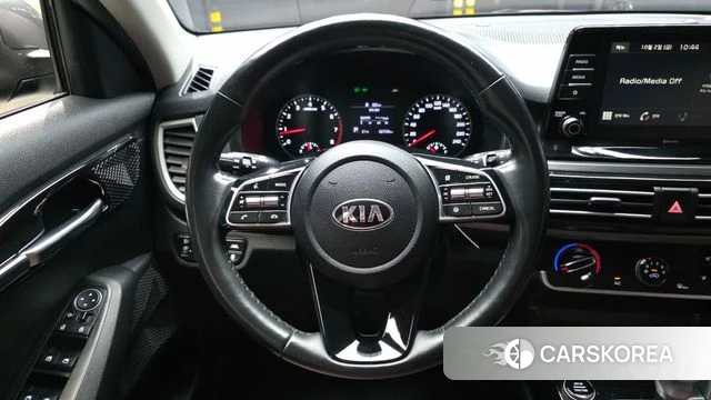 Kia Seltos 2020 Серый из Кореи, фото 3