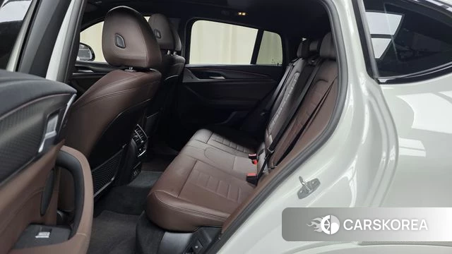 BMW X4 (G02) 2024 Белый из Кореи, фото 3