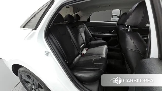 Hyundai Avante (CN7) 2021 Белый из Кореи, фото 3