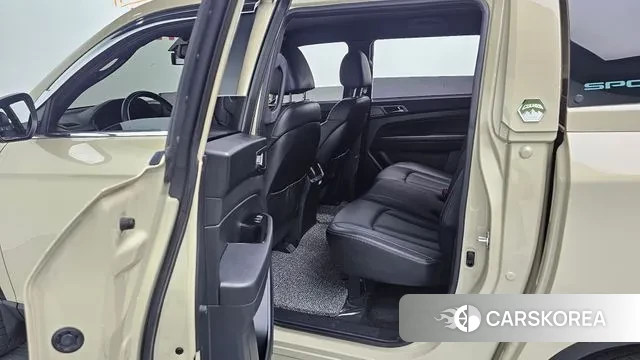 Ssangyong The New Rexton Sport 2023 Песочный из Кореи, фото 3