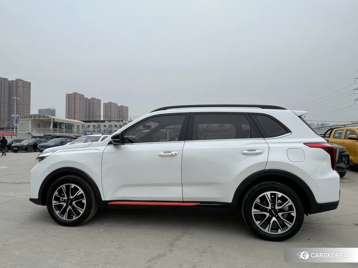 Kia Sportage 2021 Белый из Китая, фото 3