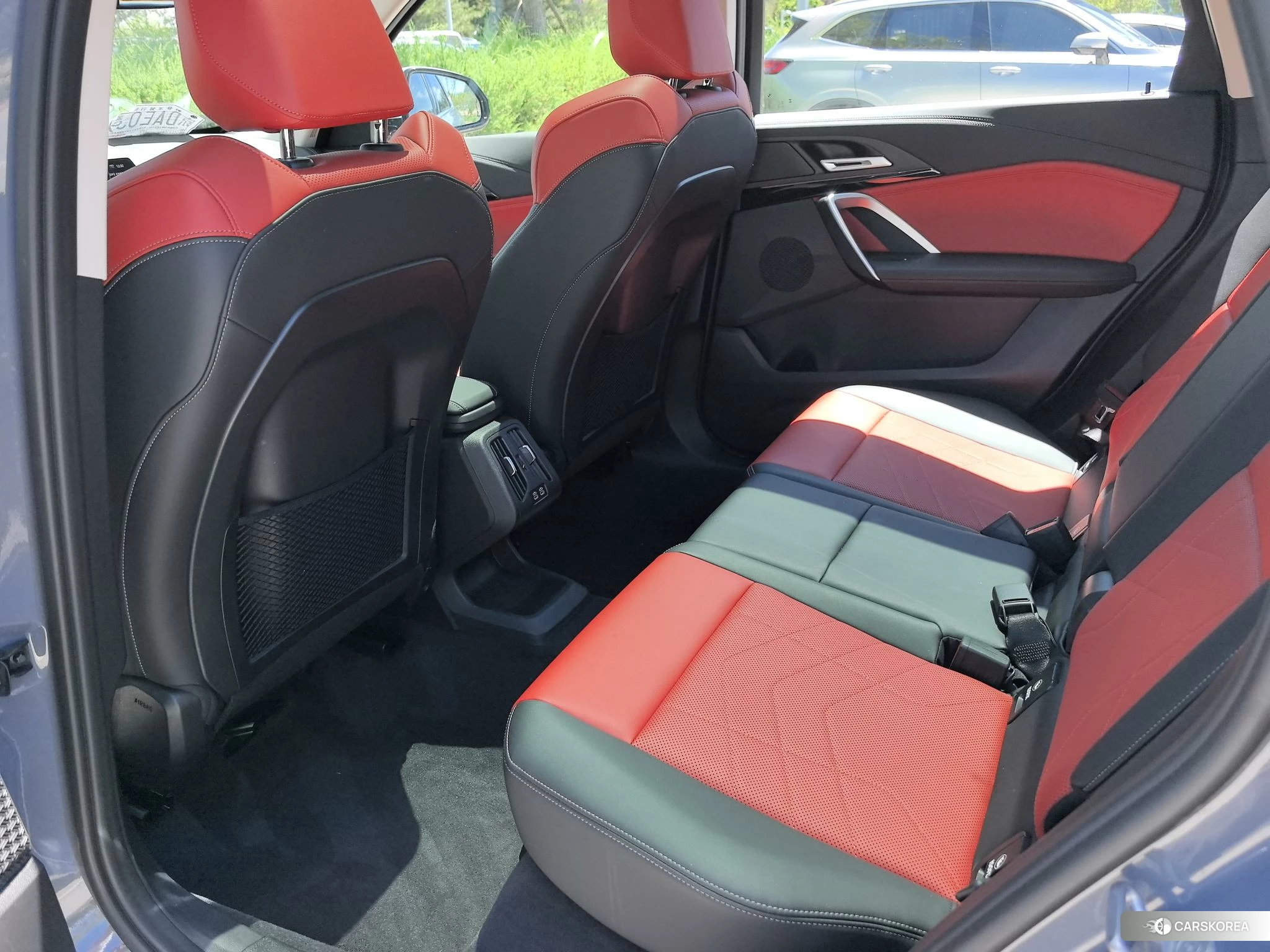BMW X1 2023 Темно-серый из Китая, фото 3