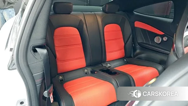 Mercedes-Benz C-Class W205 2021 Белый из Кореи, фото 3