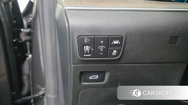 Kia K5 3rd generation 2021 Серый из Кореи, фото 3