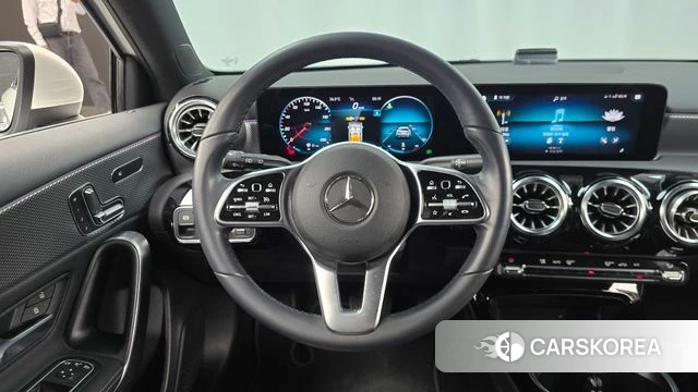 Mercedes-Benz A-Class W177 2021 Белый из Кореи, фото 3