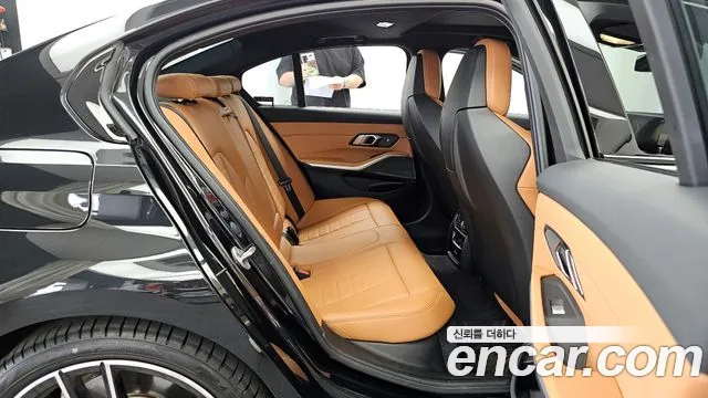 BMW 3 Series (G20) 2023 Черный из Кореи, фото 3