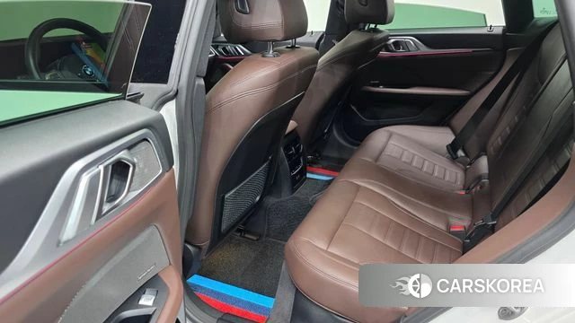 BMW i4 2023 Белый из Кореи, фото 3