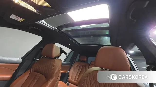 BMW X7 (G07) 2025 Белый из Кореи, фото 3