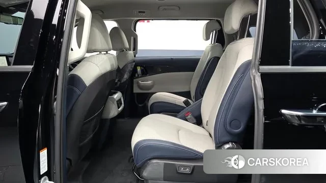 Kia The New Carnival 4th Generation 2025 Черный из Кореи, фото 3