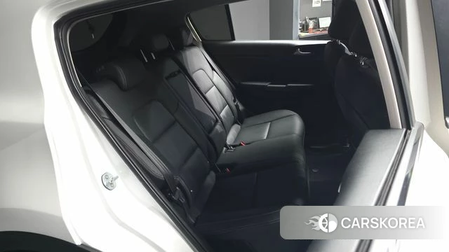 Kia Sportage The Bold 2019 Белый из Кореи, фото 3