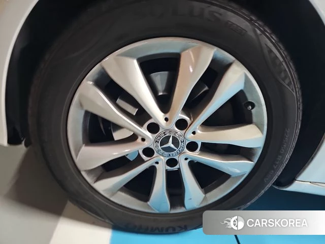 Mercedes-Benz C-Class W205 2020 Белый из Кореи, фото 3