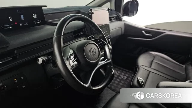 Hyundai Staria 2022 Серебряный из Кореи, фото 3