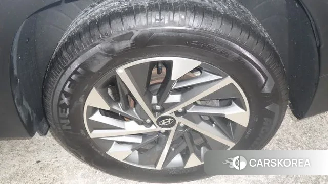 Hyundai The New Tucson (NX4) 2023 Белый из Кореи, фото 3