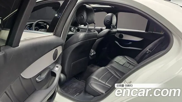 Mercedes-Benz C-Class W205 id 2712213 из Кореи 3
