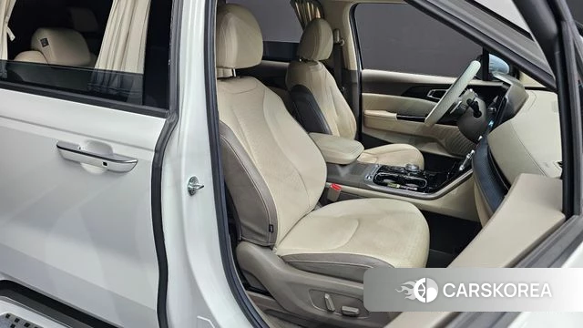 Kia Carnival 4th generation 2022 Белый из Кореи, фото 3