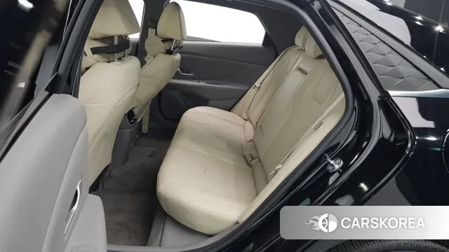 Hyundai The New Avante (CN7) 2023 Черный из Кореи, фото 3