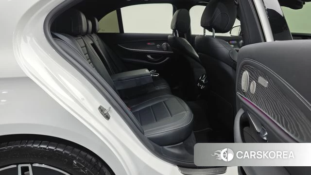 Mercedes-Benz E-Class W213 2021 Белый из Кореи, фото 3