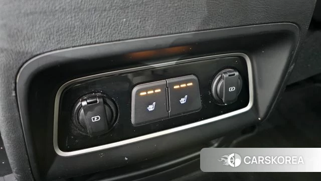 Hyundai The New Grand Starex 2019 Белый из Кореи, фото 3