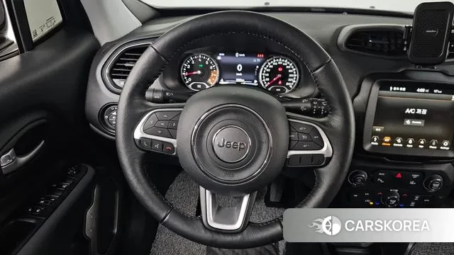 Jeep Renegade 2023 Серый из Кореи, фото 3