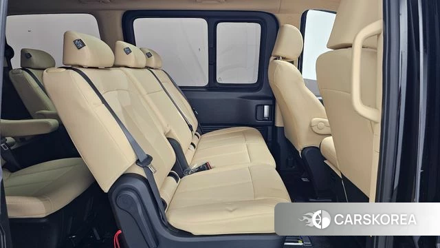 Hyundai Staria 2025 Черный из Кореи, фото 3
