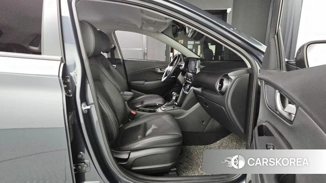 Hyundai Kona 2019 Серый из Кореи, фото 3