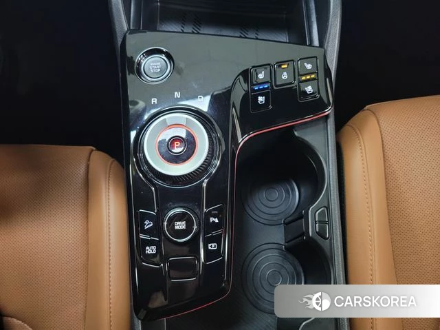 Kia Sportage 5th Generation Hybrid 2023 Белый из Кореи, фото 3