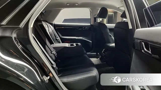 Hyundai Grandeur Hybrid (GN7) 2023 Черный из Кореи, фото 3