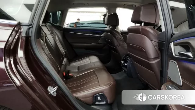 BMW 6 Series GT (G32) 2020 Коричневый из Кореи, фото 3