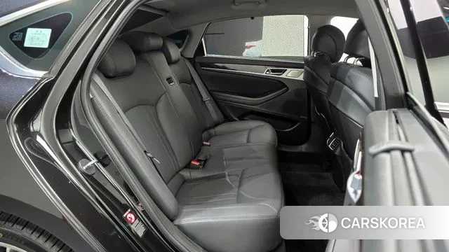 Genesis G80 2018 Черный из Кореи, фото 3