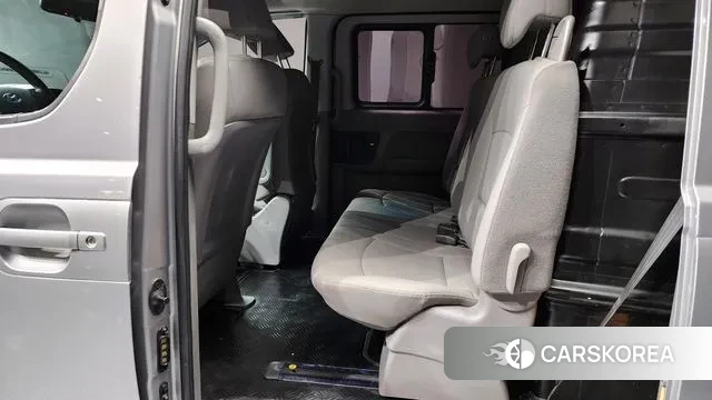 Hyundai The New Grand Starex 2018 Серебряный из Кореи, фото 3