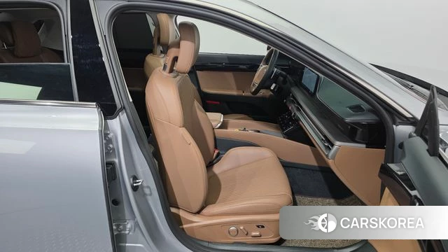 Hyundai Grandeur (GN7) 2023 Серебряный из Кореи, фото 3