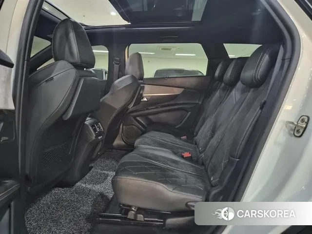 Peugeot 5008 second generation 2021 Белый из Кореи, фото 3