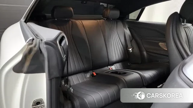 Mercedes-Benz E-Class W213 2022 Белый из Кореи, фото 3